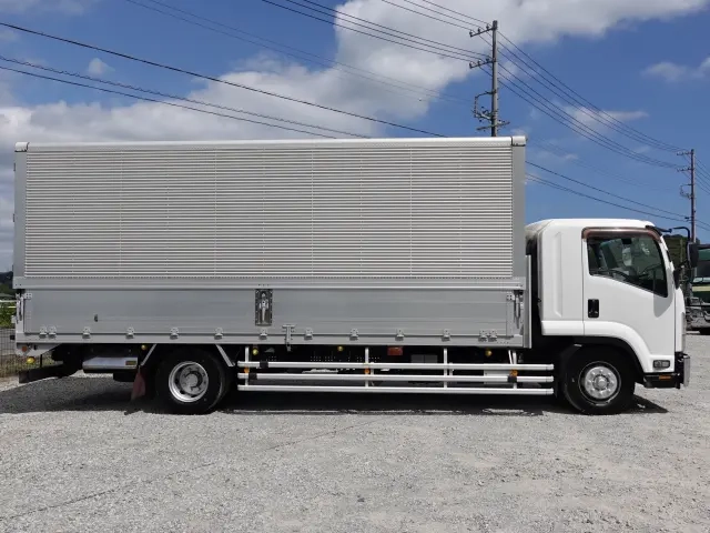 いすゞ ウイング車 フォワード|中古トラックの販売・買取・査定のアイナビ