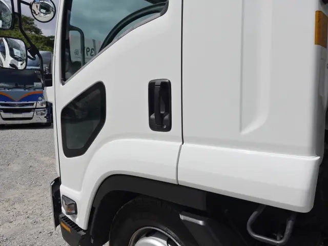 いすゞ ウイング車 フォワード|中古トラックの販売・買取・査定のアイナビ