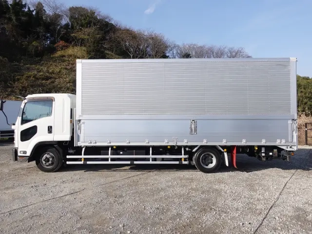 いすゞ ウイング車 フォワード|中古トラックの販売・買取・査定のアイナビ