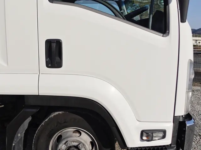 いすゞ ウイング車 フォワード|中古トラックの販売・買取・査定のアイナビ
