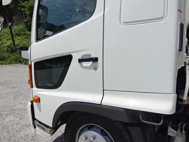 日野 バン車 レンジャー|中古トラックの販売・買取・査定のアイナビ
