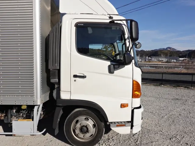 日野 バン車 レンジャー|中古トラックの販売・買取・査定のアイナビ