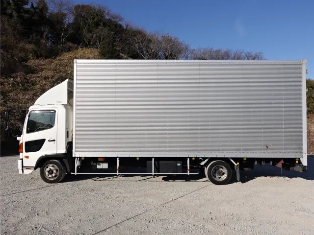 日野 バン車 レンジャー|中古トラックの販売・買取・査定のアイナビ