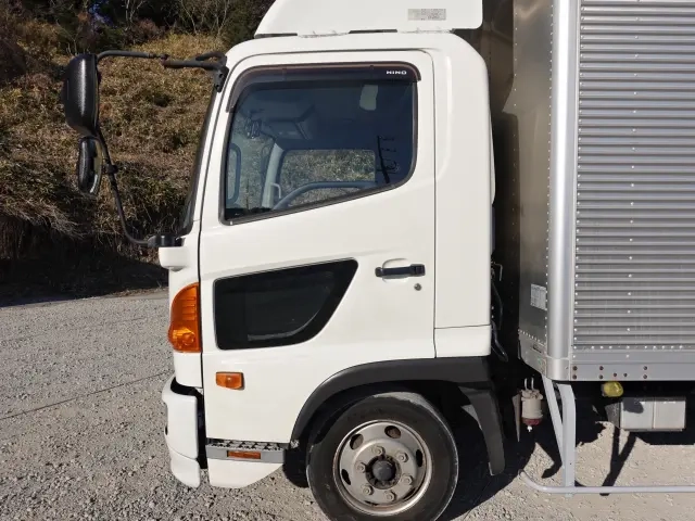 日野 バン車 レンジャー|中古トラックの販売・買取・査定のアイナビ