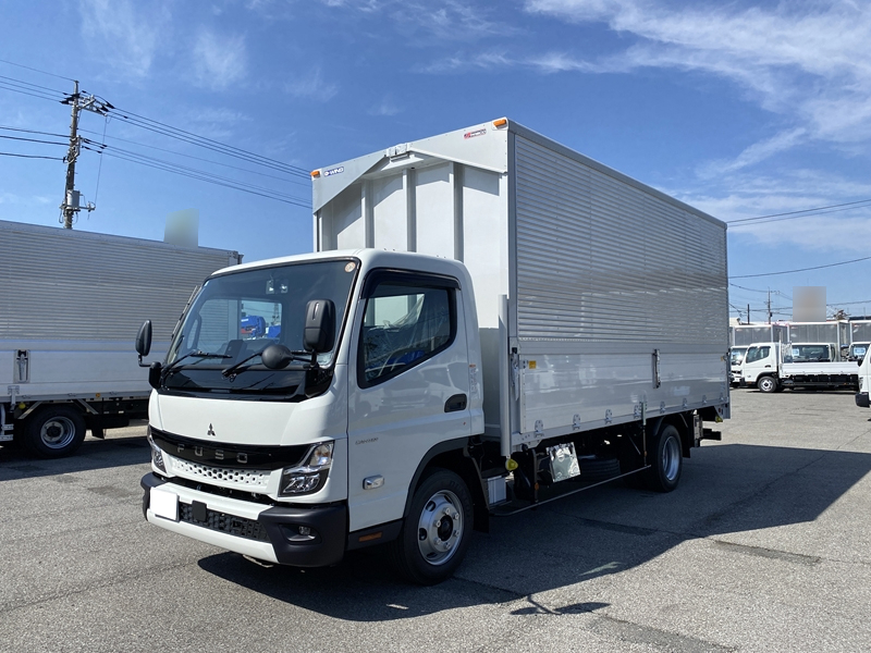 キャンター　ワイド超ロング　全低床　跳上ゲート付　積載3,600kg|中古トラックの販売・買取・査定のアイナビ