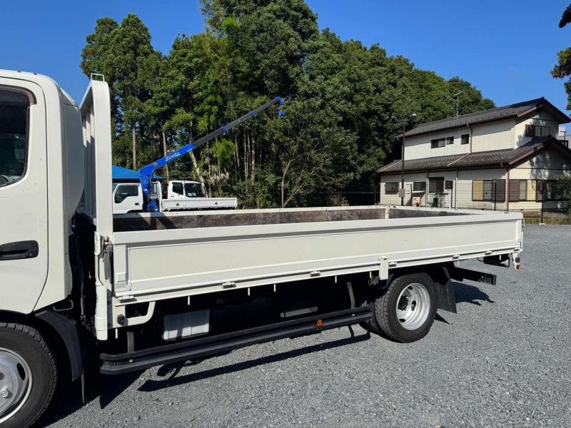日野 平ボディ デュトロ|中古トラックの販売・買取・査定のアイナビ