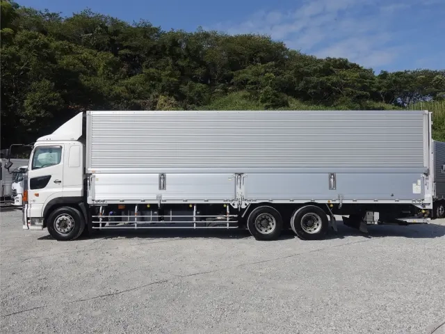 日野 ウイング車 プロフィア|中古トラックの販売・買取・査定のアイナビ