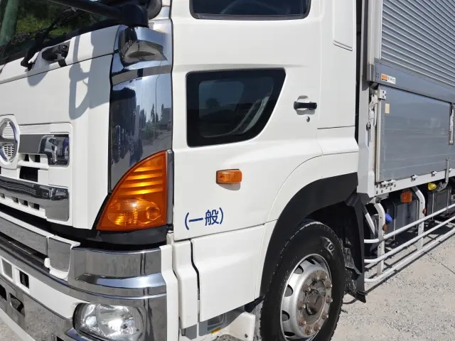 日野 ウイング車 プロフィア|中古トラックの販売・買取・査定のアイナビ