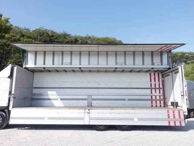 日野 ウイング車 プロフィア|中古トラックの販売・買取・査定のアイナビ