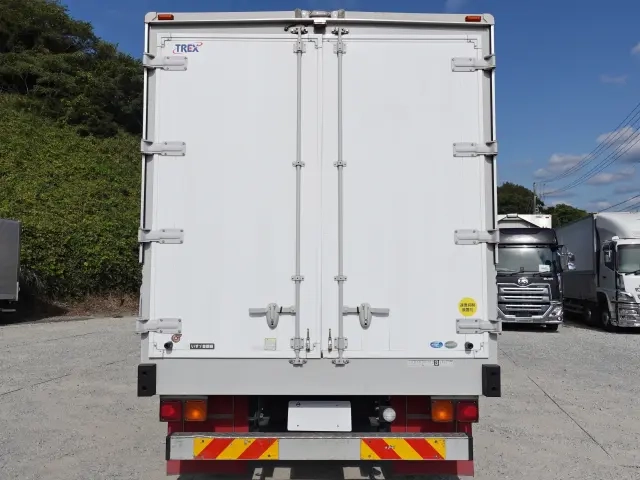 いすゞ ウイング車 フォワード|中古トラックの販売・買取・査定のアイナビ