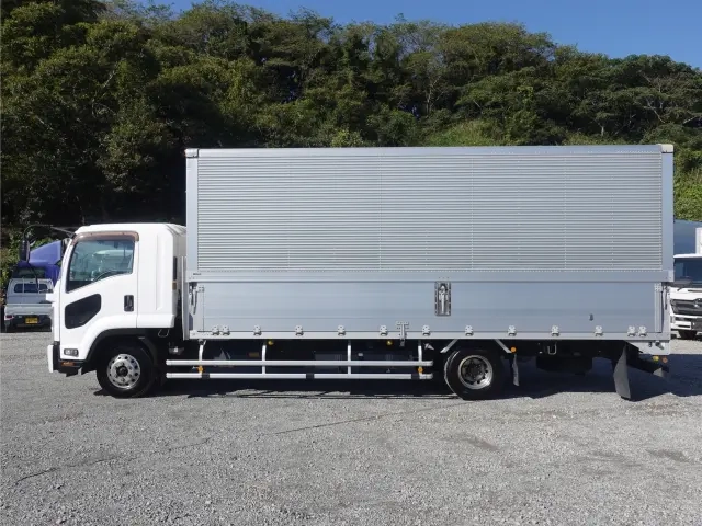 いすゞ ウイング車 フォワード|中古トラックの販売・買取・査定のアイナビ