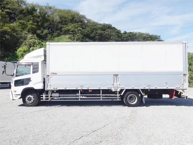 UDトラックス ウイング車 コンドル|中古トラックの販売・買取・査定のアイナビ