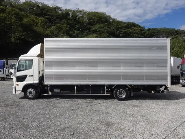 日野 バン車 レンジャー|中古トラックの販売・買取・査定のアイナビ