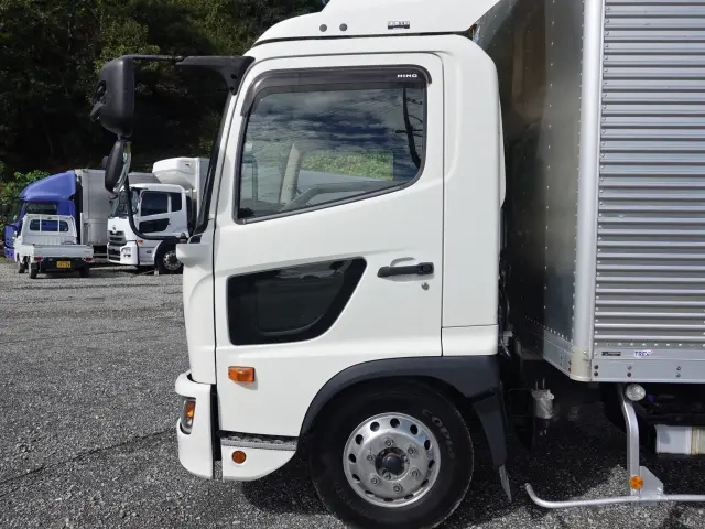 日野 バン車 レンジャー|中古トラックの販売・買取・査定のアイナビ