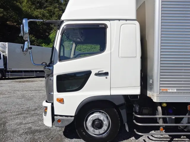 日野 バン車 レンジャー|中古トラックの販売・買取・査定のアイナビ