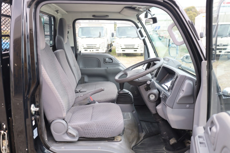 いすゞ 平ボディ エルフ|中古トラックの販売・買取・査定のアイナビ