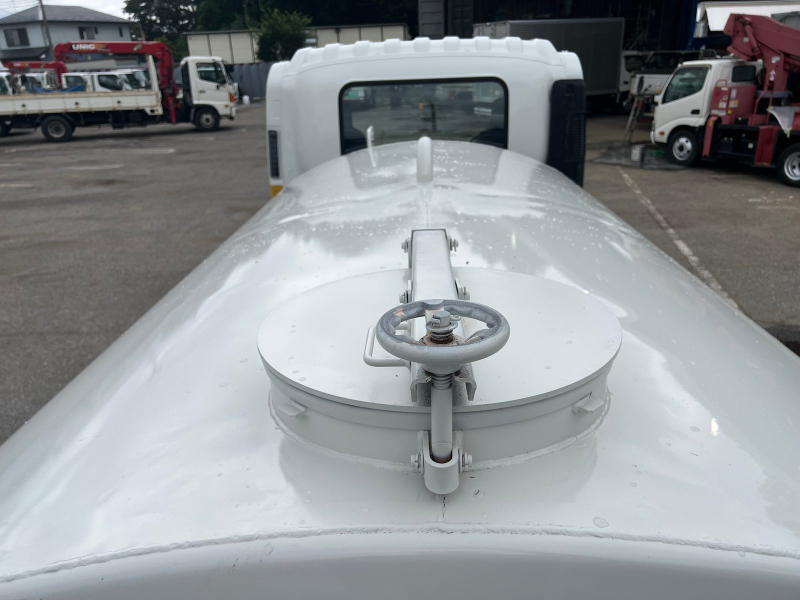 いすゞ 特殊車両 フォワード|中古トラックの販売・買取・査定のアイナビ
