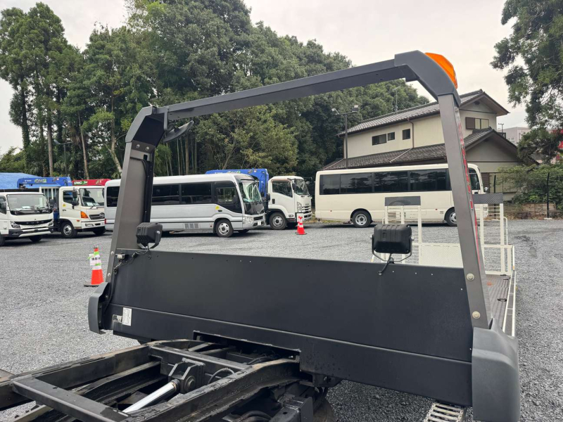 トヨタ 特殊車両 ダイナ|中古トラックの販売・買取・査定のアイナビ