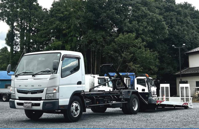 三菱ふそう 特殊車両 キャンター