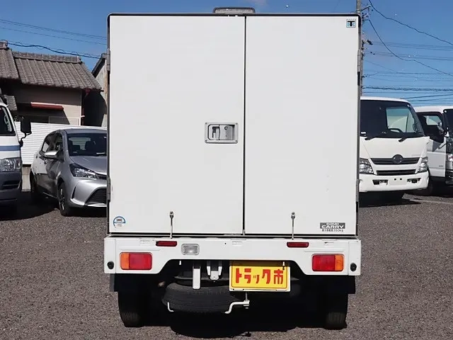 スズキ 冷凍バン|中古トラックの販売・買取・査定のアイナビ