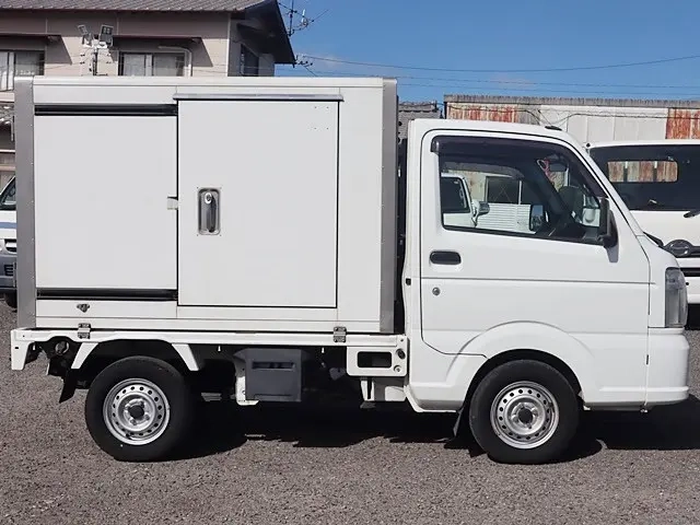 スズキ 冷凍バン|中古トラックの販売・買取・査定のアイナビ