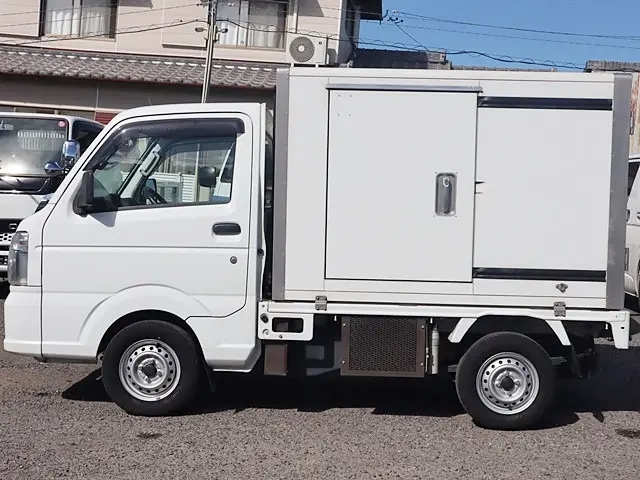 スズキ 冷凍バン|中古トラックの販売・買取・査定のアイナビ