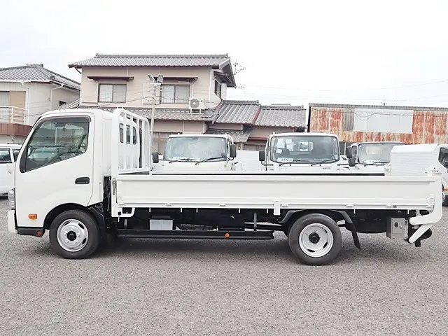 日野 平ボディ デュトロ|中古トラックの販売・買取・査定のアイナビ