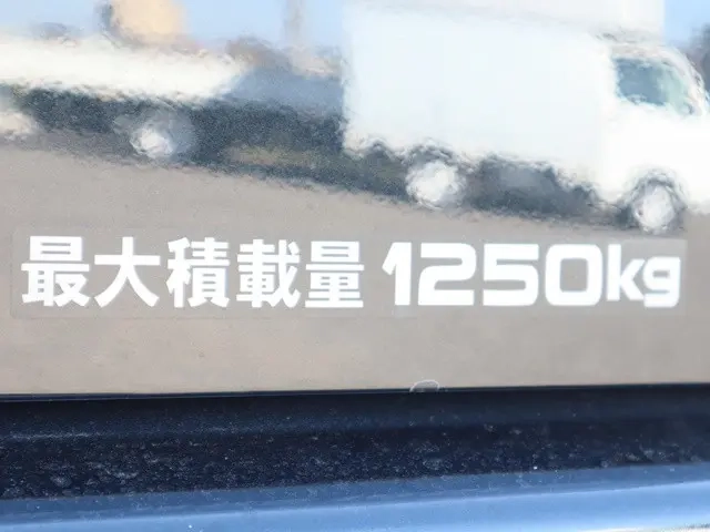 トヨタ 乗用車 ハイエースバン|中古トラックの販売・買取・査定のアイナビ