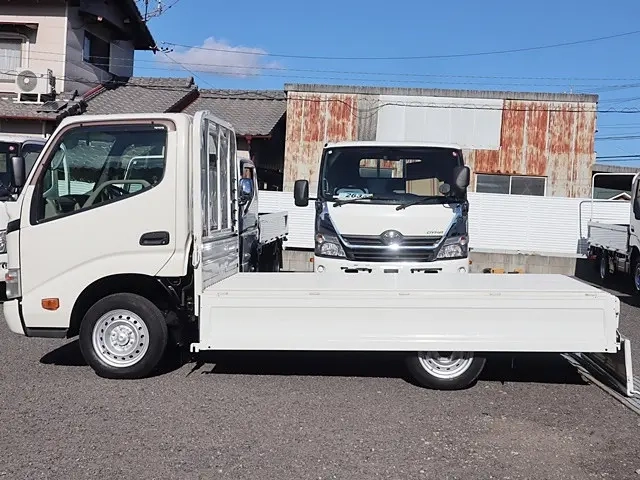 トヨタ 平ボディ トヨエース|中古トラックの販売・買取・査定のアイナビ