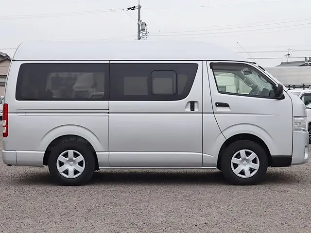 トヨタ 乗用車 レジアスエースバン|中古トラックの販売・買取・査定のアイナビ
