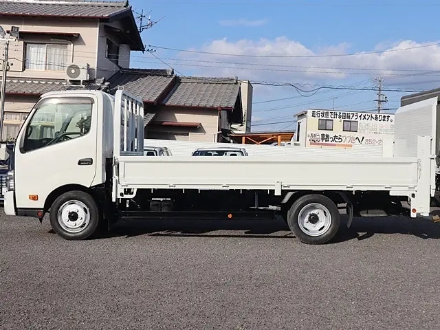 日野 平ボディ デュトロ|中古トラックの販売・買取・査定のアイナビ