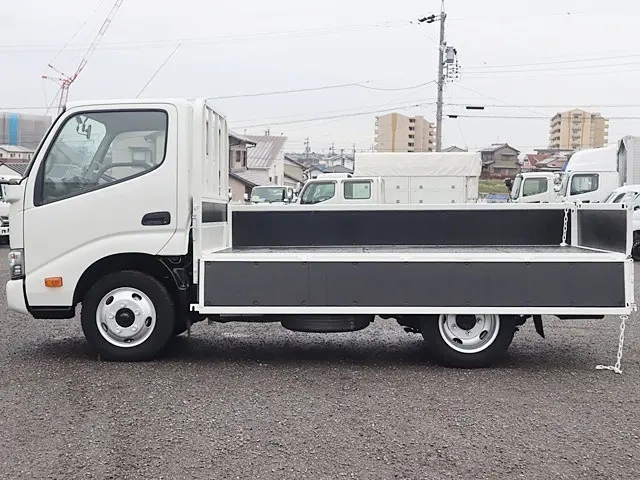 日野 平ボディ デュトロ|中古トラックの販売・買取・査定のアイナビ