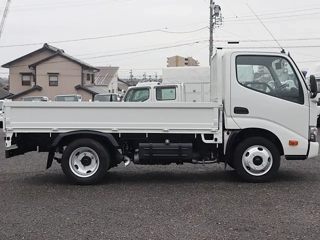 日野 平ボディ デュトロ|中古トラックの販売・買取・査定のアイナビ