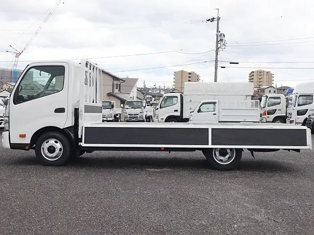 日野 平ボディ デュトロ|中古トラックの販売・買取・査定のアイナビ