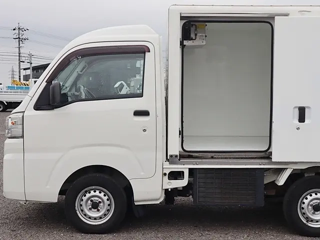 ダイハツ 冷凍バン ハイゼットトラック|中古トラックの販売・買取・査定のアイナビ