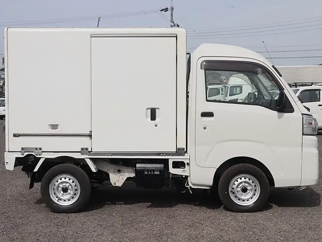 ダイハツ 冷凍バン ハイゼット|中古トラックの販売・買取・査定のアイナビ
