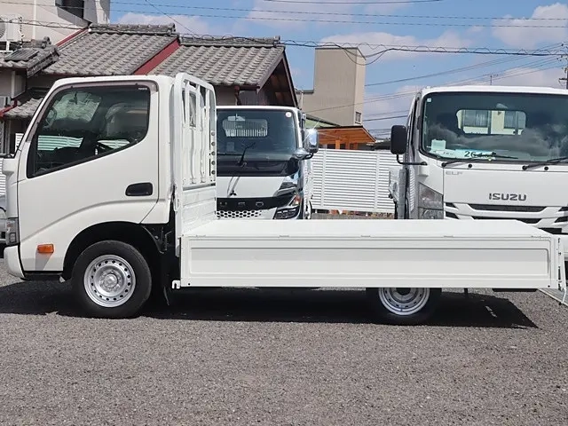 トヨタ 平ボディ ダイナ|中古トラックの販売・買取・査定のアイナビ