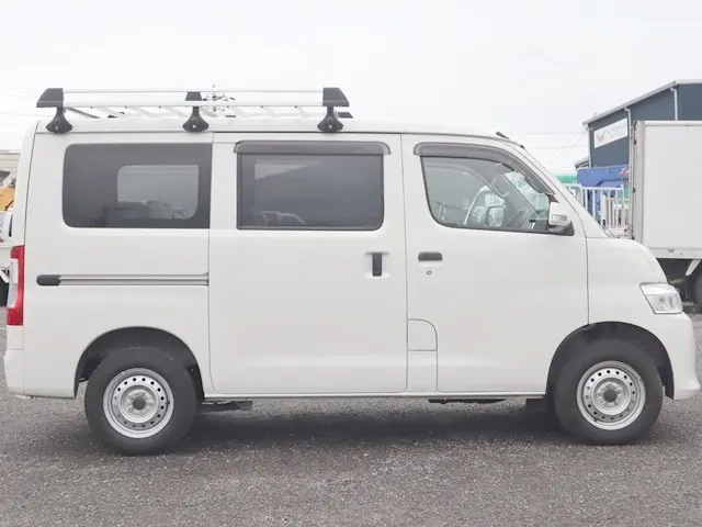 トヨタ 商用バン タウンエースバン|中古トラックの販売・買取・査定のアイナビ