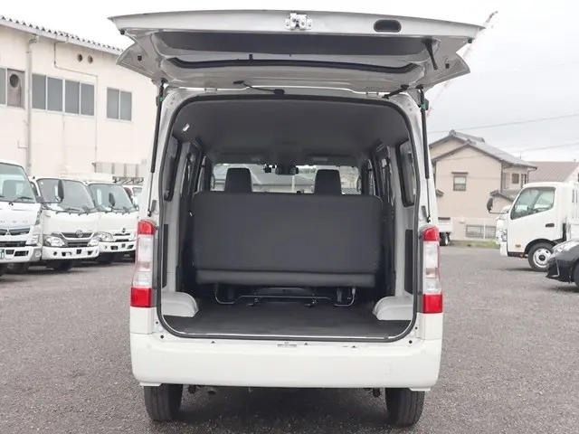 トヨタ 商用バン タウンエースバン|中古トラックの販売・買取・査定のアイナビ