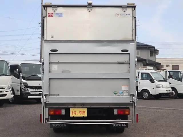トヨタ バン車 ダイナ|中古トラックの販売・買取・査定のアイナビ