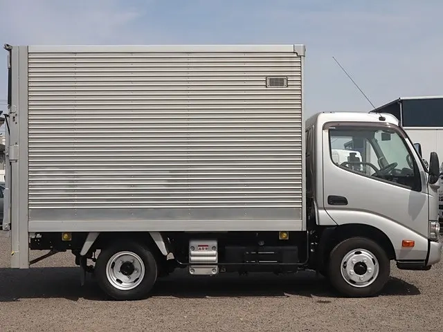 トヨタ バン車 ダイナ|中古トラックの販売・買取・査定のアイナビ