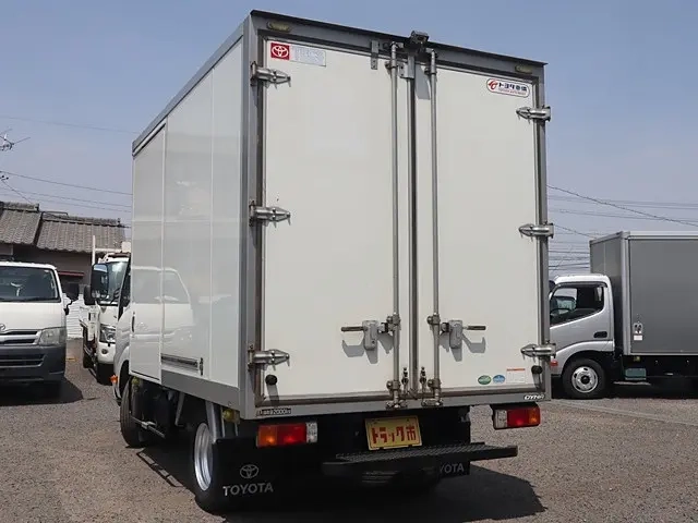 トヨタ バン車 ダイナ|中古トラックの販売・買取・査定のアイナビ