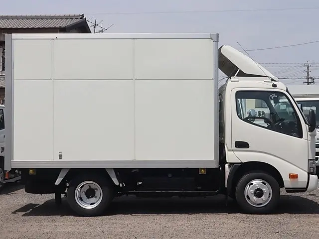 トヨタ バン車 ダイナ|中古トラックの販売・買取・査定のアイナビ