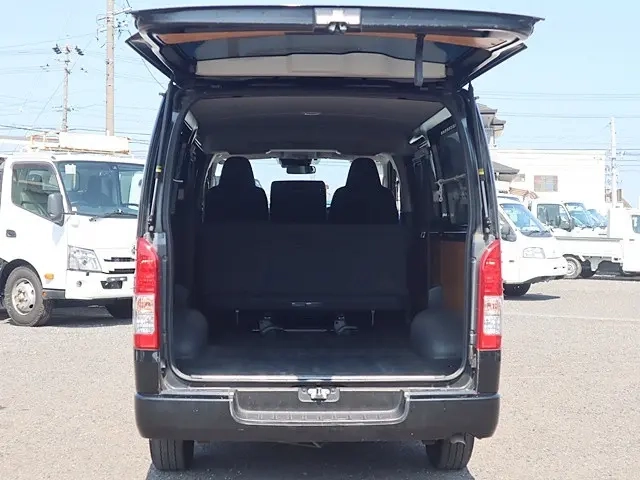 トヨタ 乗用車 ハイエースバン|中古トラックの販売・買取・査定のアイナビ