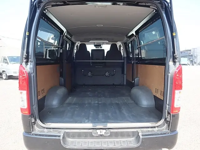 トヨタ 乗用車 ハイエースバン|中古トラックの販売・買取・査定のアイナビ