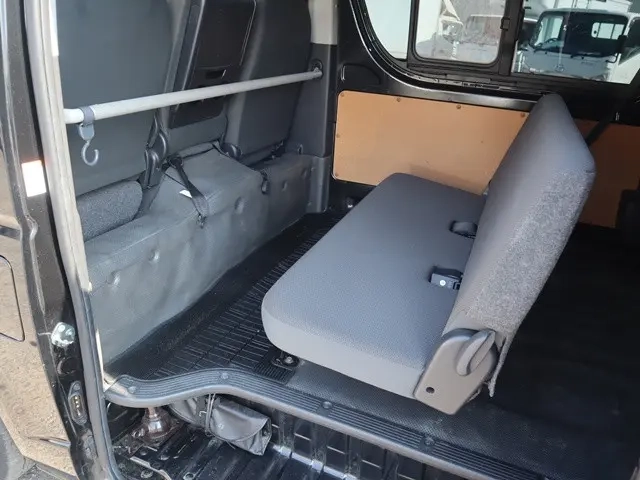 トヨタ 乗用車 ハイエースバン|中古トラックの販売・買取・査定のアイナビ