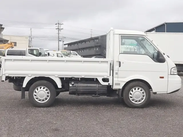 マツダ 平ボディ ボンゴトラック|中古トラックの販売・買取・査定のアイナビ