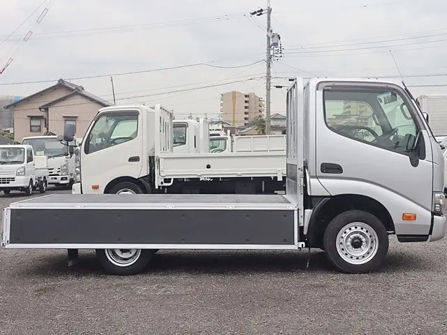 トヨタ 平ボディ ダイナ|中古トラックの販売・買取・査定のアイナビ