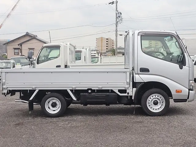 トヨタ 平ボディ ダイナ|中古トラックの販売・買取・査定のアイナビ