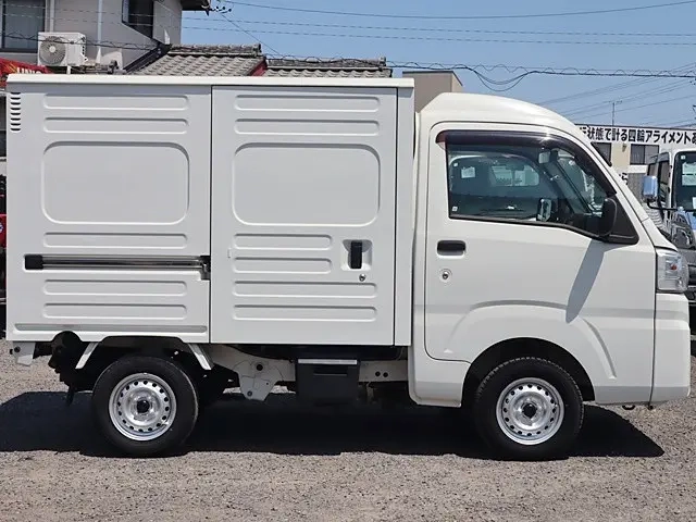ダイハツ バン車 ハイゼットトラック|中古トラックの販売・買取・査定のアイナビ